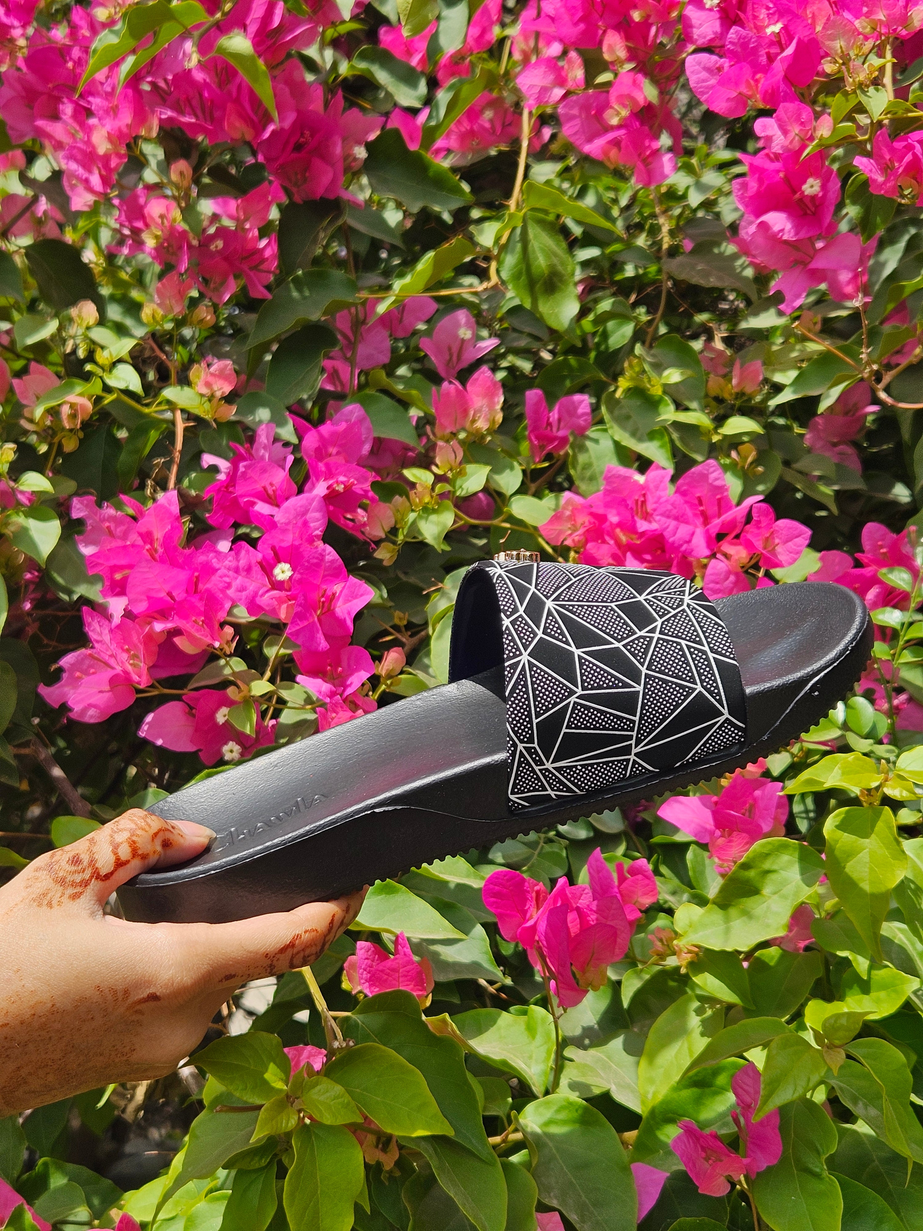 Comfy Slide by - Foot Flex